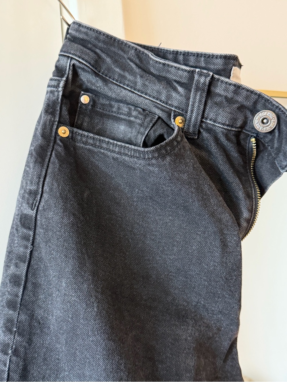 H&M Black Flared Wide-Leg Jeans